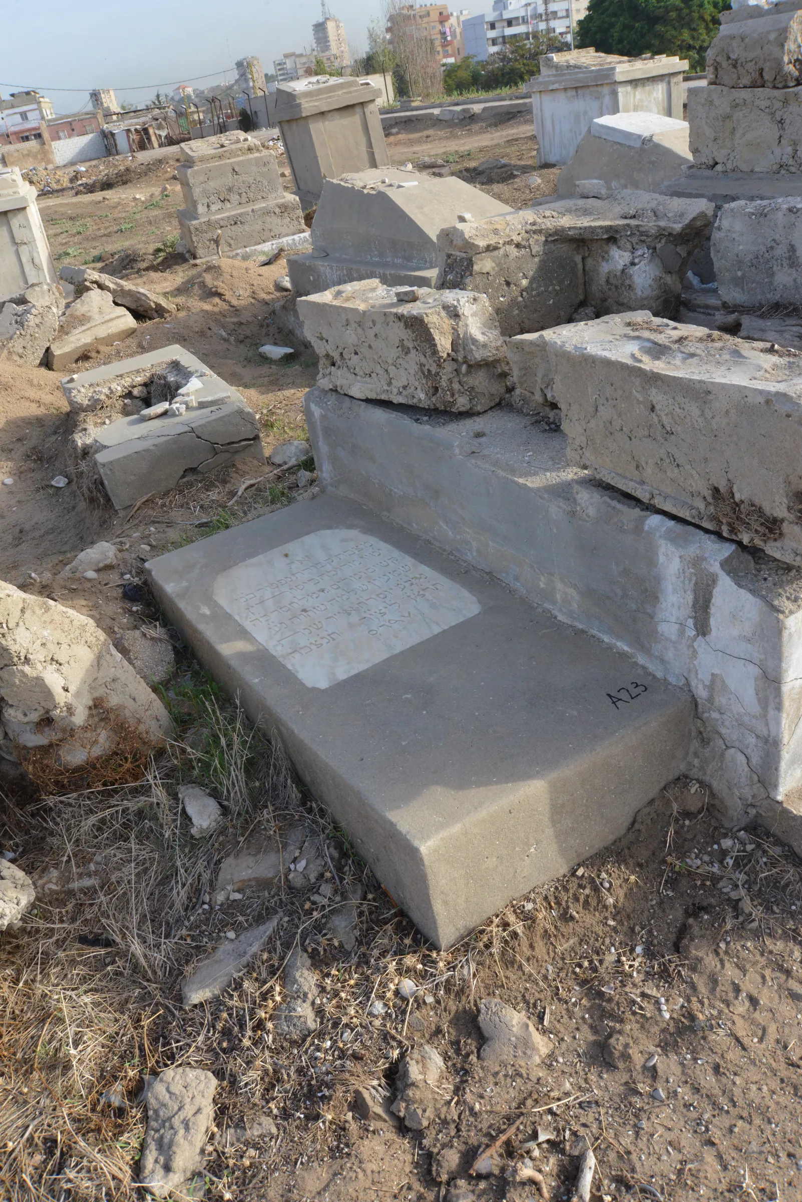 Tomb A23 for Simon CHEHOUAH, photograph 4 at the Jewish Cemetery of Saida