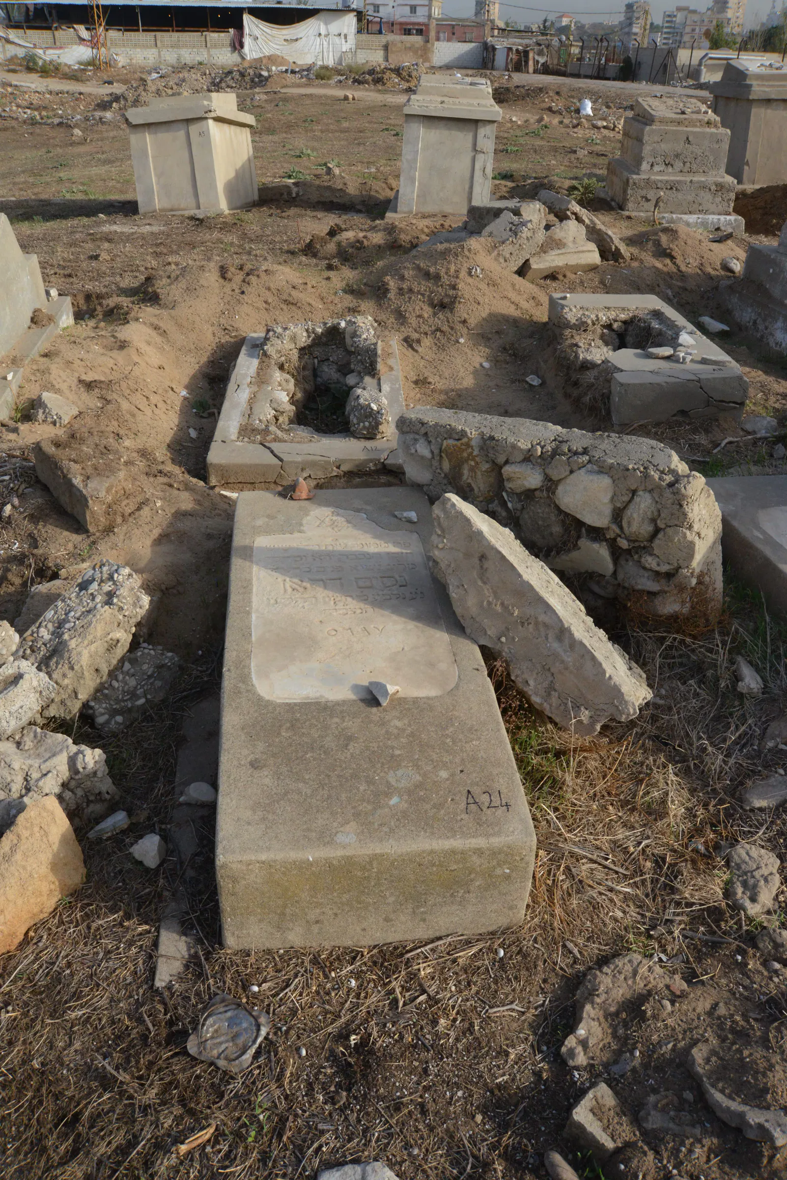 Tomb A24 for Nessim DAHAN, photograph 6 at the Jewish Cemetery of Saida