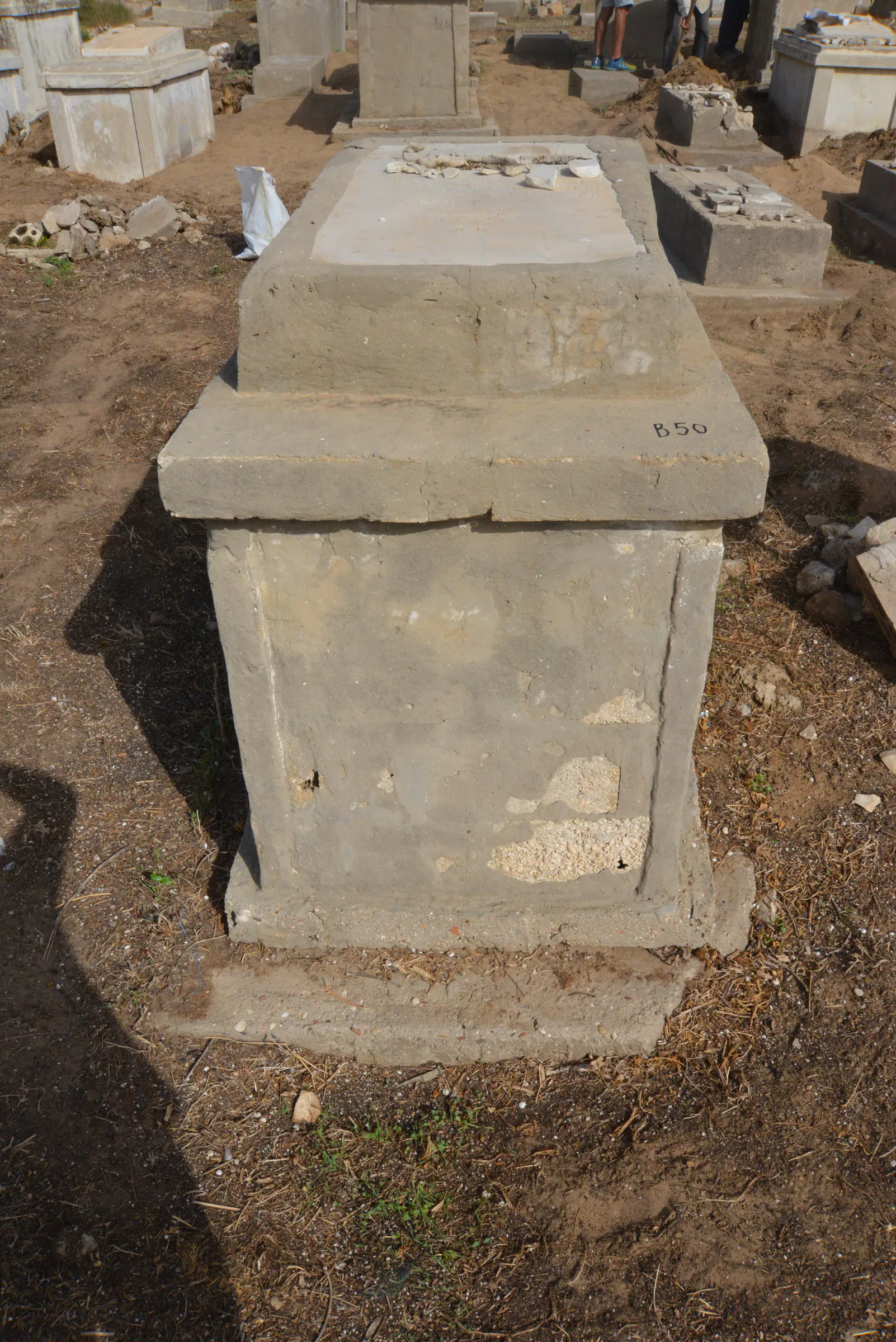 Tomb B50 for Sara SROUR, photograph 3 at the Jewish Cemetery of Saida